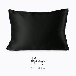 100%Organic Mulberry Silk Pillowcase, Black,1 pack